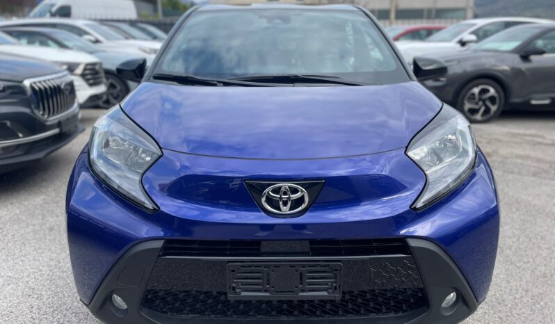 
								TOYOTA AYGO X 1.0 TREND S-CVT 72CV full									
