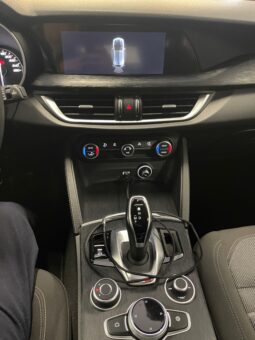 
										ALFA ROMEO STELVIO 2.2 BUSINESS 160CV full									