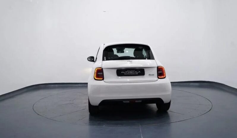
								FIAT 500e ACTION TECH 59CV full									
