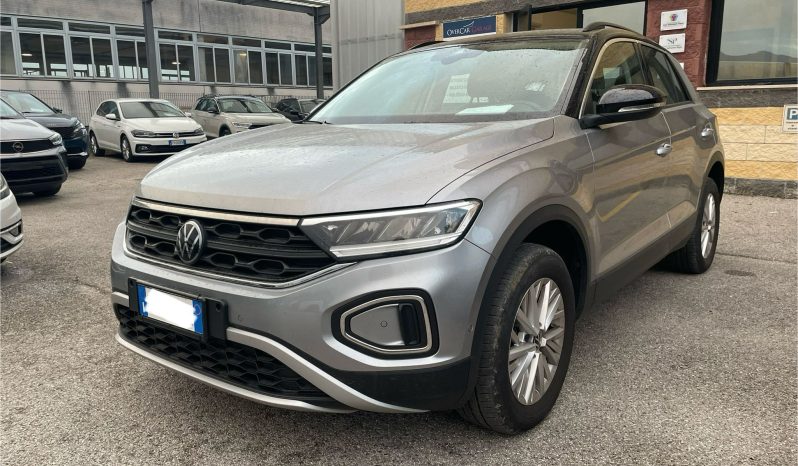 
								VOLKSWAGEN T-ROC 2.0 LIFE DSG 150CV full									