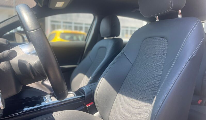 
								MERCEDES CLASSE A 180 AUTOMATIC EXECUTIVE 136CV full									
