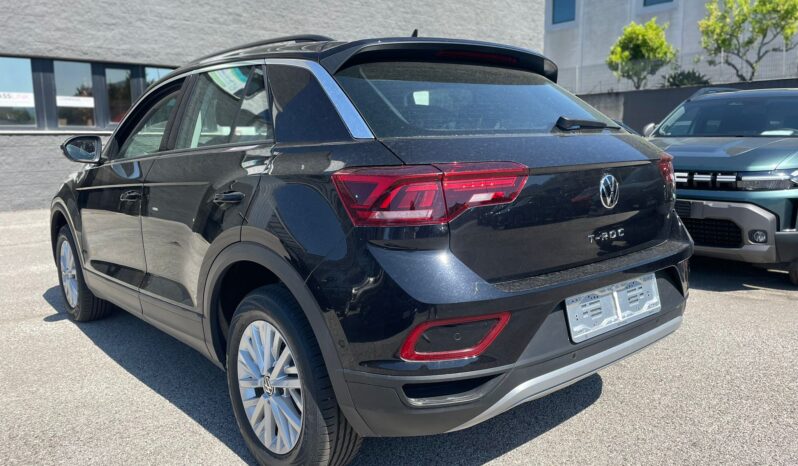 
								VOLKSWAGEN T-ROC 2.0TDI LIFE 115CV full									