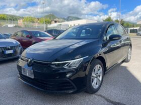 VOLKSWAGEN GOLF VIII 2.0TDI LIFE DSG 115CV