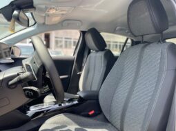 
										PEUGEOT 208 1.2 HYBRID E-DCS ALLURE 110CV full									