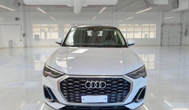 
								AUDI Q3 2.0TDI SPORTBACK S-LINE EDITION 150CV full									