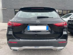 
										MERCEDES GLA200D 2.0 AUTOMATIC SPORT PLUS 150CV full									