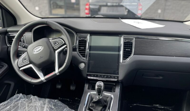 
								SWM G05 PRO 1.5TGDI 180CV full									