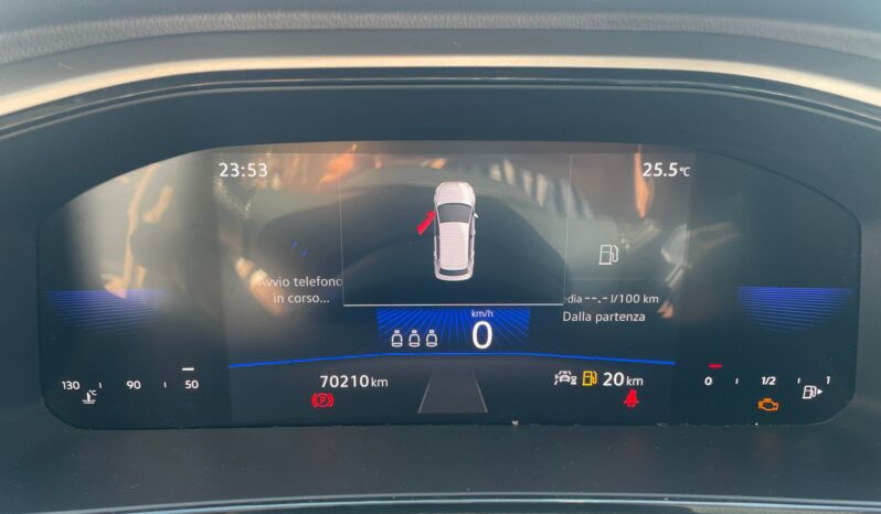 
								VOLKSWAGEN T-ROC 1.0TSI LIFE 110CV full									