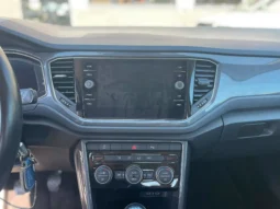 
										VOLKSWAGEN T-ROC 2.0TDI STYLE 115CV full									