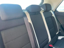 
										VOLKSWAGEN T-ROC 2.0TDI STYLE 115CV full									