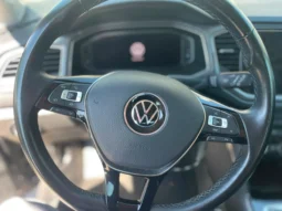 
										VOLKSWAGEN T-ROC 2.0TDI STYLE 115CV full									