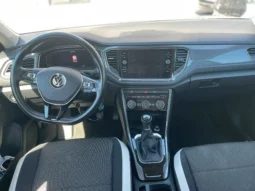 
										VOLKSWAGEN T-ROC 2.0TDI STYLE 115CV full									