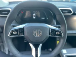 
										MG ZS 1.5 STANDARD 115CV full									