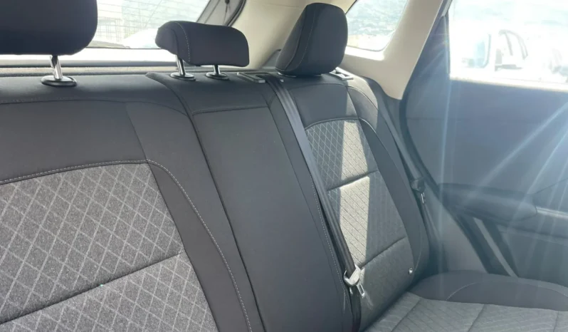 
								MG ZS 1.5 STANDARD 115CV full									