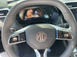 
										MG ZS 1.5 STANDARD 115CV full									