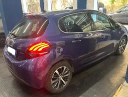 PEUGEOT 208 1.2 ALLURE 82CV