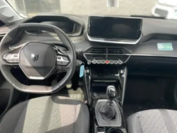 
										PEUGEOT 208 1.2 PURETECH ALLURE 100CV full									