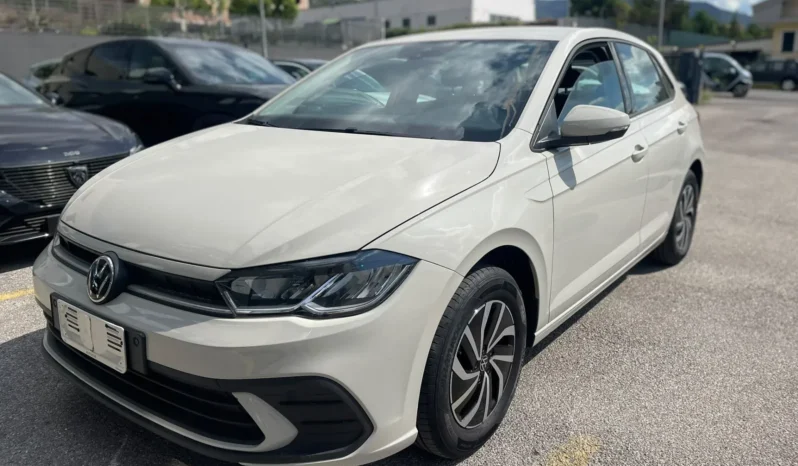 
								VOLKSWAGEN POLO 1.0 LIFE 80CV full									