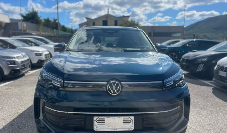 
								VOLKSWAGEN TIGUAN 2.0TDI LIFE DSG 150CV full									