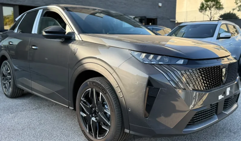 PEUGEOT 3008 1.2 HYBRID E DCS GT 145CV Immagine 3