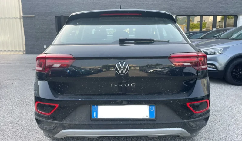 
								VOLKSWAGEN T-ROC 2.0TDI LIFE DSG 150CV full									