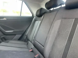 
										VOLKSWAGEN T-ROC 2.0TDI LIFE DSG 150CV full									