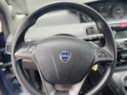 
										LANCIA YPSILON 1.0 FIREFLY HYBRID SILVER PLUS 69CV full									