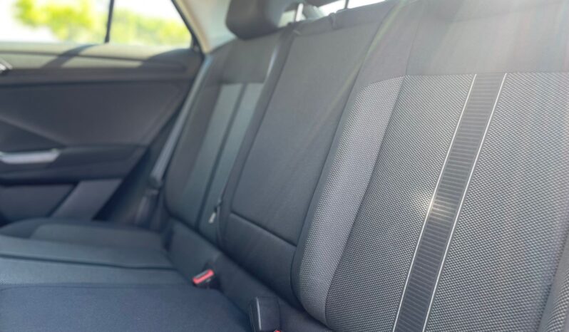
								VOLKSWAGEN T-ROC 2.0TDI LIFE 115CV full									