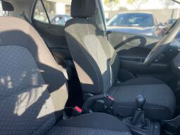 
										KIA PICANTO 1.0 URBAN 63CV full									