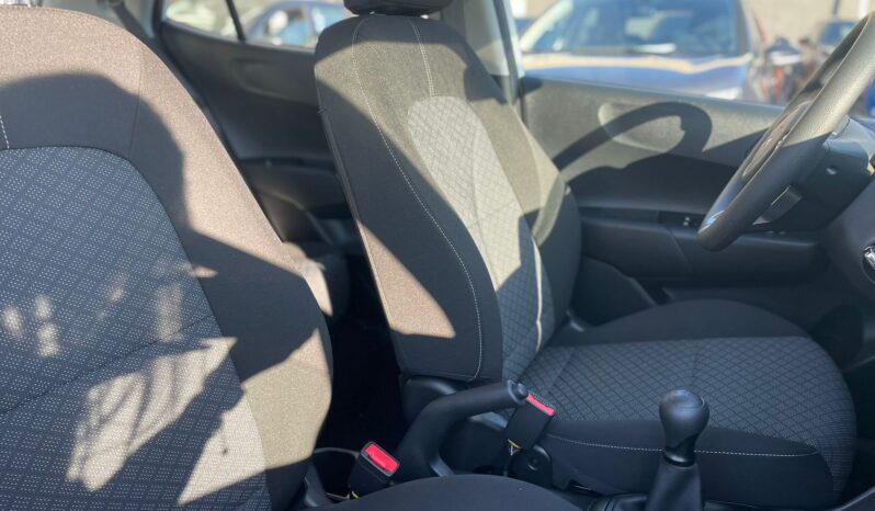 
								KIA PICANTO 1.0 URBAN 63CV full									