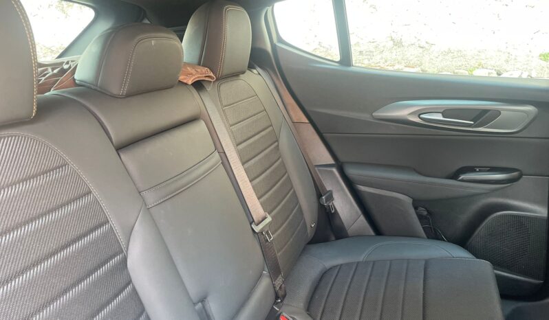 
								ALFA ROMEO TONALE 1.3 PHEV Q4 VELOCE 280CV full									