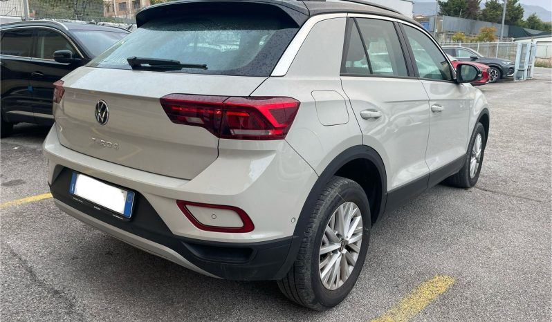 
								VOLKSWAGEN T-ROC 2.0 LIFE DSG 150CV full									
