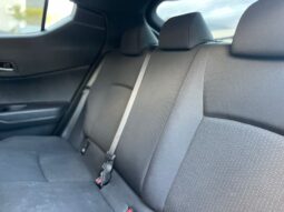 
										TOYOTA C-HR 1.8 ACTIVE E-CVT 98CV full									