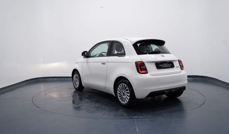 
								FIAT 500e ACTION TECH 59CV full									