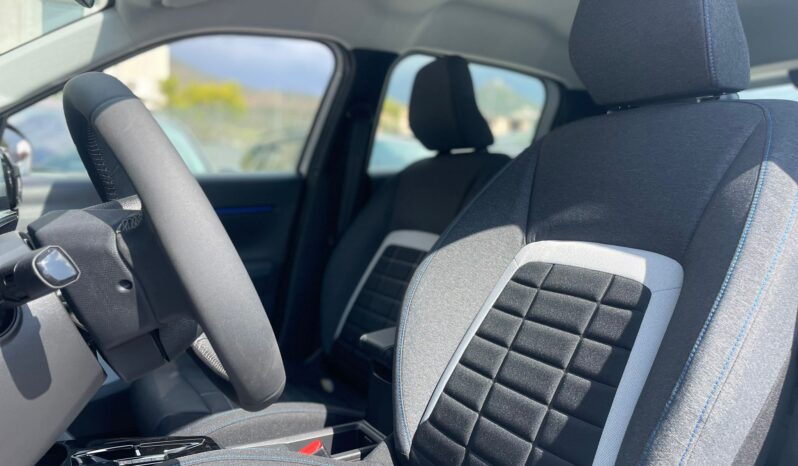 
								CITROEN C3 1.2 HYBRID E-DCS PLUS 110CV full									