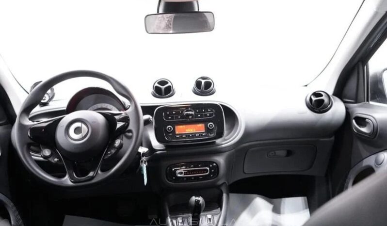 
								SMART FORFOUR EQ PURE ESSENTIAL 56CV full									
