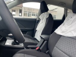 
										MG ZS 1.5 STANDARD 115CV full									