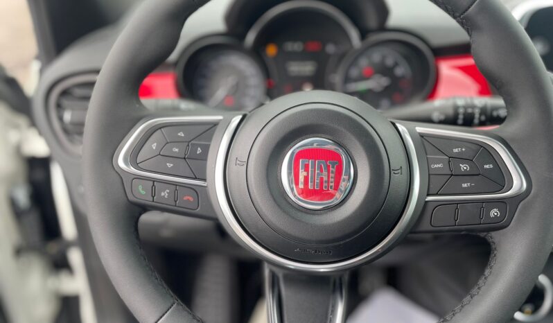 
								FIAT 500X 1.5 HYBRID DCT RED 130CV full									