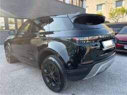 
										RANGE ROVER EVOQUE 2.0 MHEV R-DYNAMIC 150CV full									