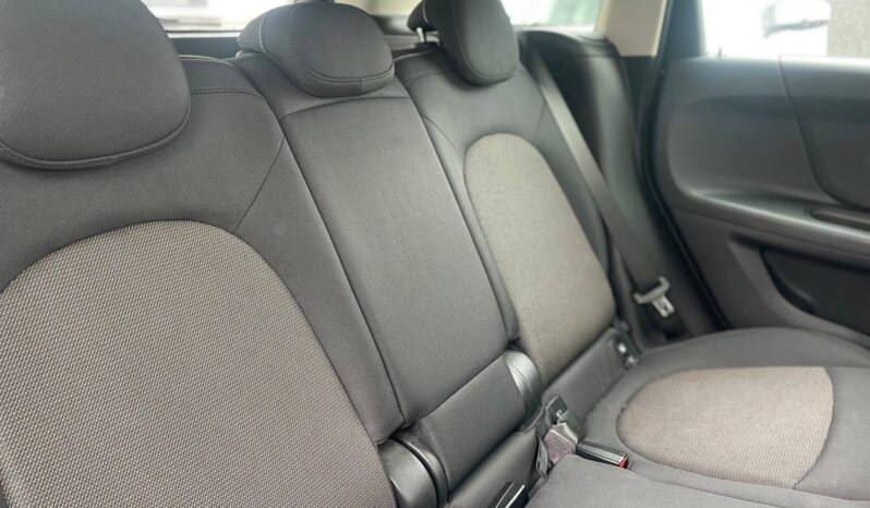 
								MINI COUNTRYMAN 1.5 ONE D BLACK LINE XL 116CV full									