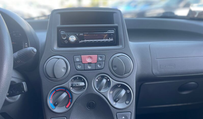 
								FIAT PANDA 1.3MJT CROSS 4×4 69CV full									