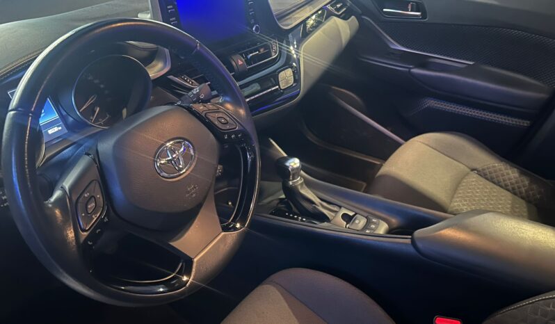 
								TOYOTA C-HR 1.8 HYBRID E-CVT BUSINESS 97CV full									