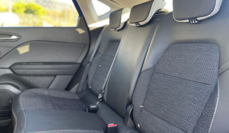 
								RENAULT CAPTUR 1.0TCE TECHNO 90CV full									