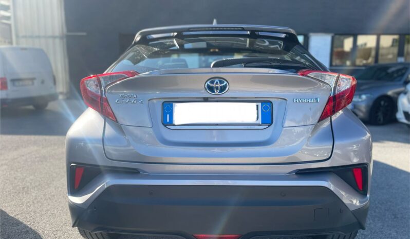 
								TOYOTA CH-R 1.8 ACTIVE E-CVT 97CV full									