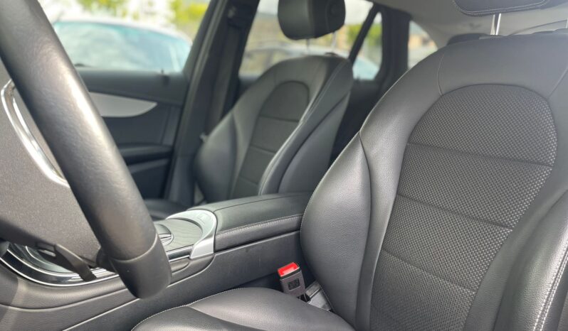 
								MERCEDES GLC 220D PREMIUM PLUS 4MATIC 194CV full									