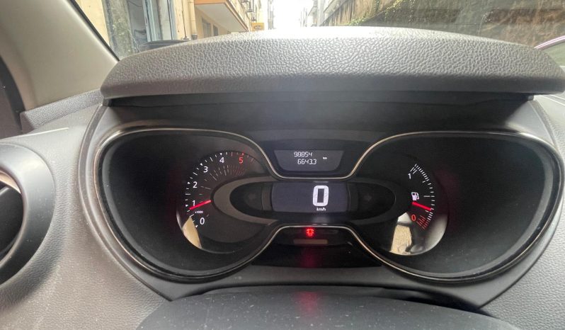 
								RENAULT CAPTUR 1.5DCI ENERGY BOSE 90CV full									