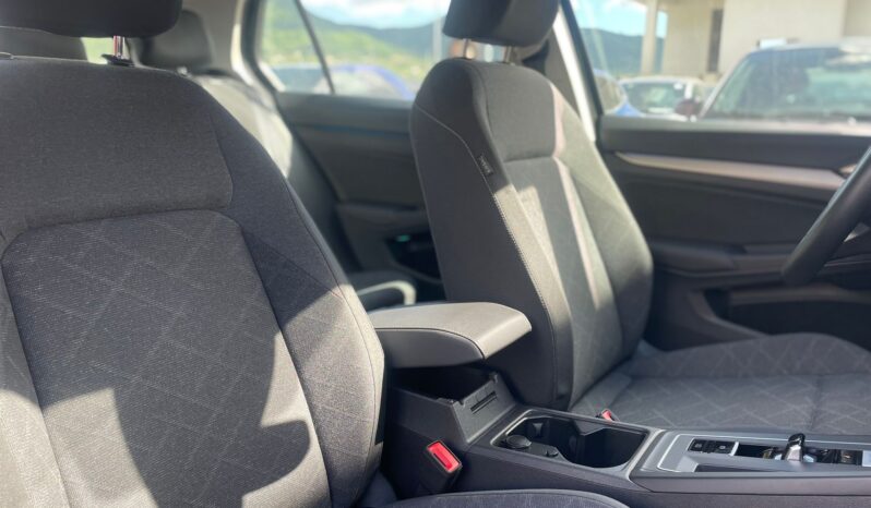 
								VOLKSWAGEN GOLF VIII 2.0TDI LIFE DSG 115CV full									