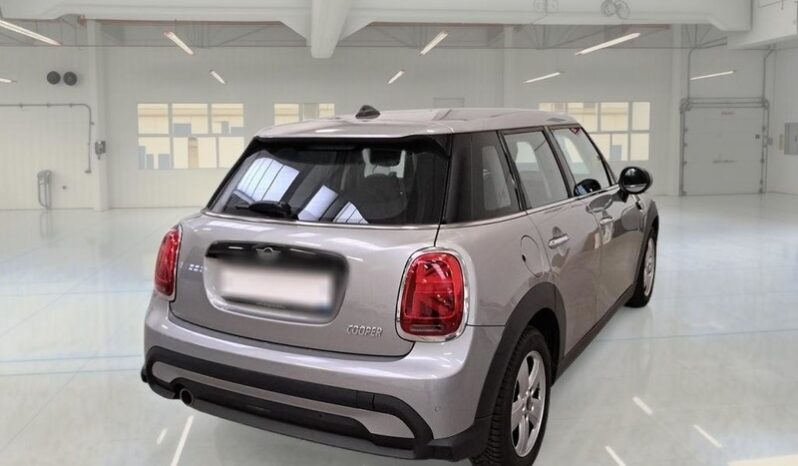 
								MINI COOPER 1.5 ESSENTIAL 136CV full									