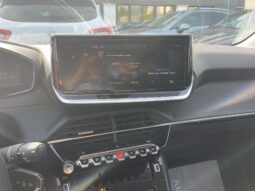 
										PEUGEOT 208 1.2 PURETECH ALLURE 100CV full									