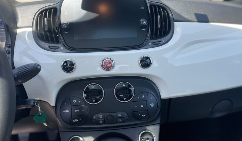 
								FIAT 500 1.0 HYBRID DOLCEVITA 70CV full									